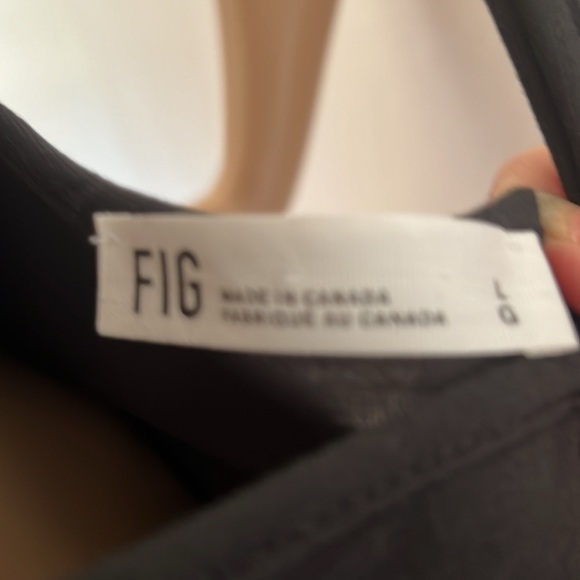 FIG Made For Travel Black Halter Dress Recycled Plastic Stretch Wicking Size L - Picture 11 of 12